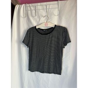 YMI Collections Black And White Striped Crop T-Shirt Woman’s Size Large